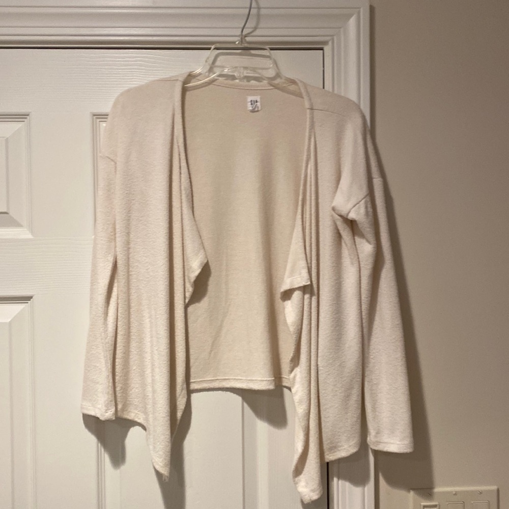 Girls cream cardigan